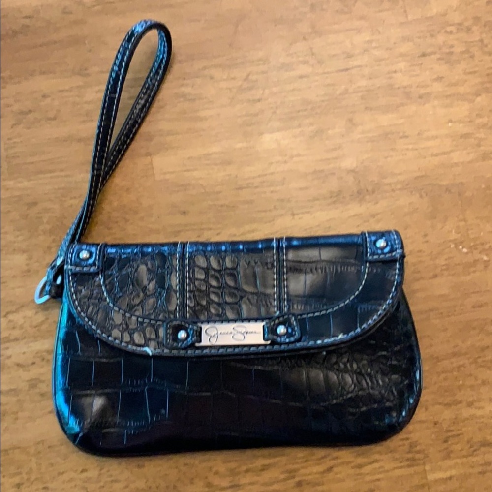 Jessica Simpson wristlet black